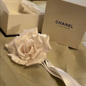 CHANEL Ivory Floral Brooch